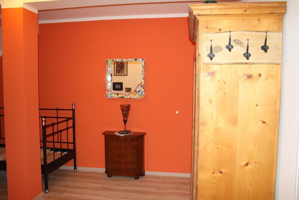 Apartments Villa Del Arte Nuremberg Room photo